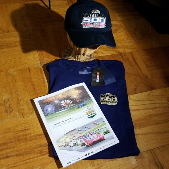 Daytona 500 2018 Commemorative 60th Hat/Shirt/Book - Picture 1 of 3